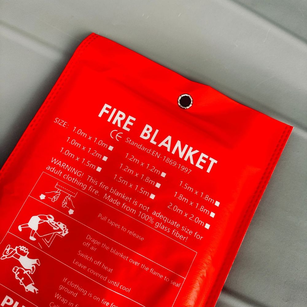 緊急防火毛布グラスファイバー安全サバイバルクロス家庭用キッチ - Fire Blanket Kitchen のレビューと価格